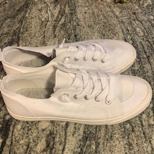 Women’s White Sneakers